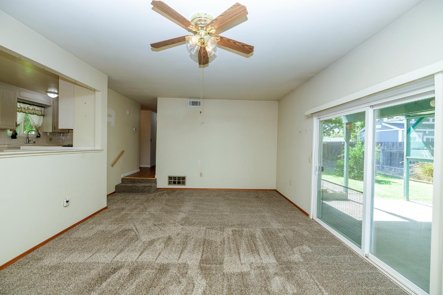 2901 Hemminger Way, Modesto, CA 95350
