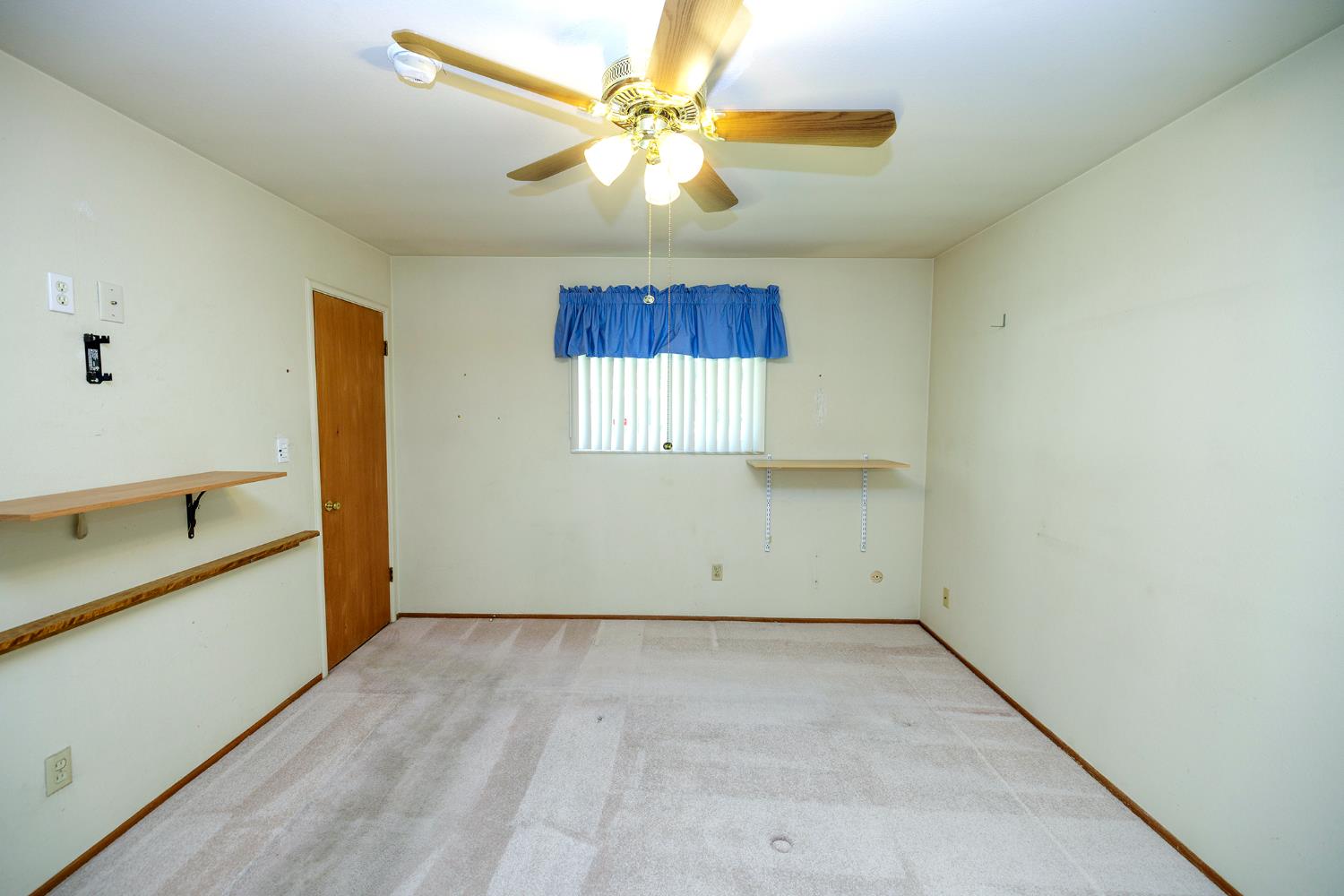 2901 Hemminger Way, Modesto, CA 95350
