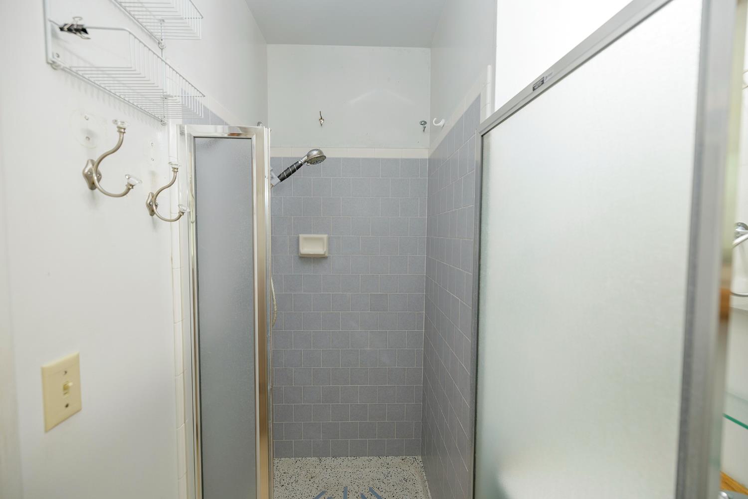 2901 Hemminger Way, Modesto, CA 95350