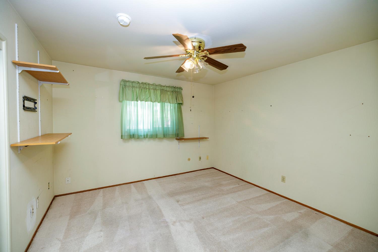 2901 Hemminger Way, Modesto, CA 95350