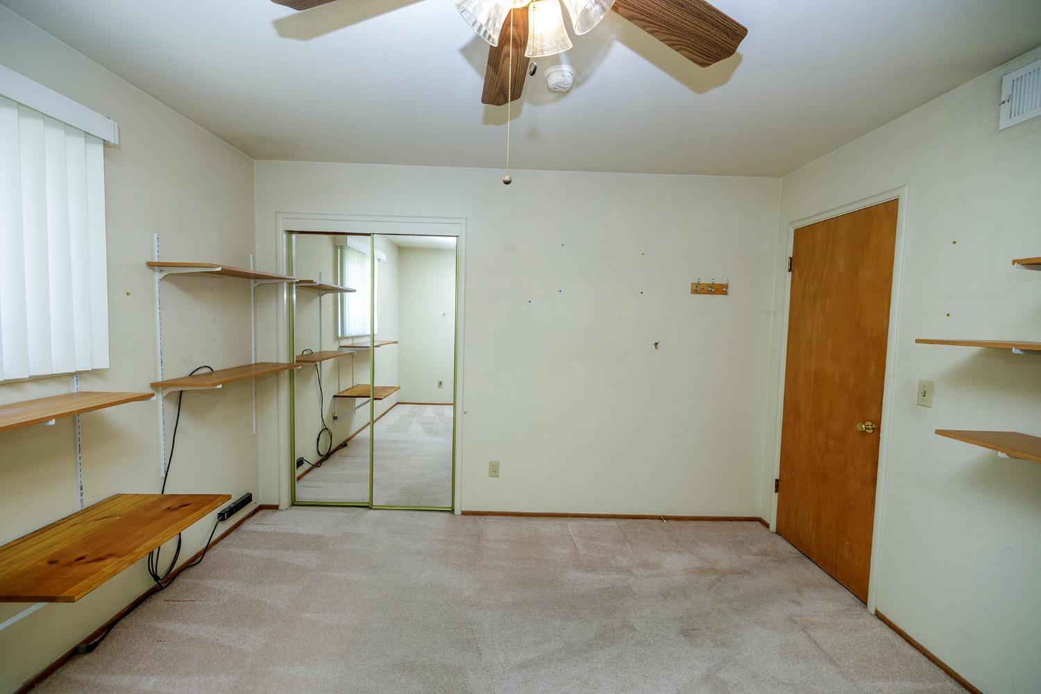 2901 Hemminger Way, Modesto, CA 95350