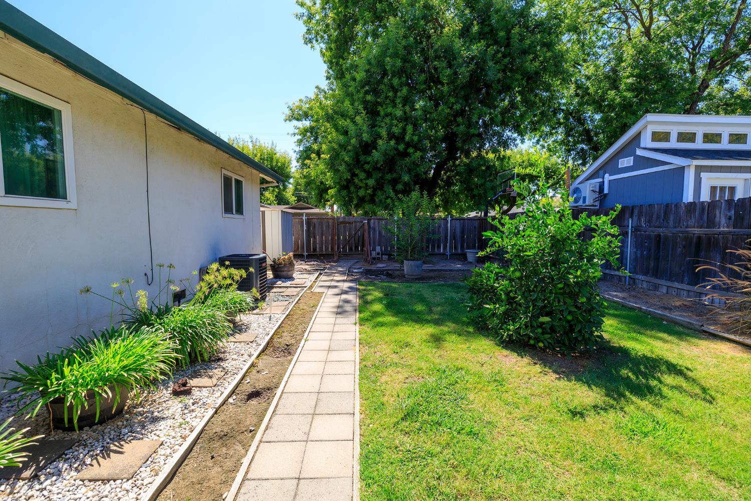 2901 Hemminger Way, Modesto, CA 95350