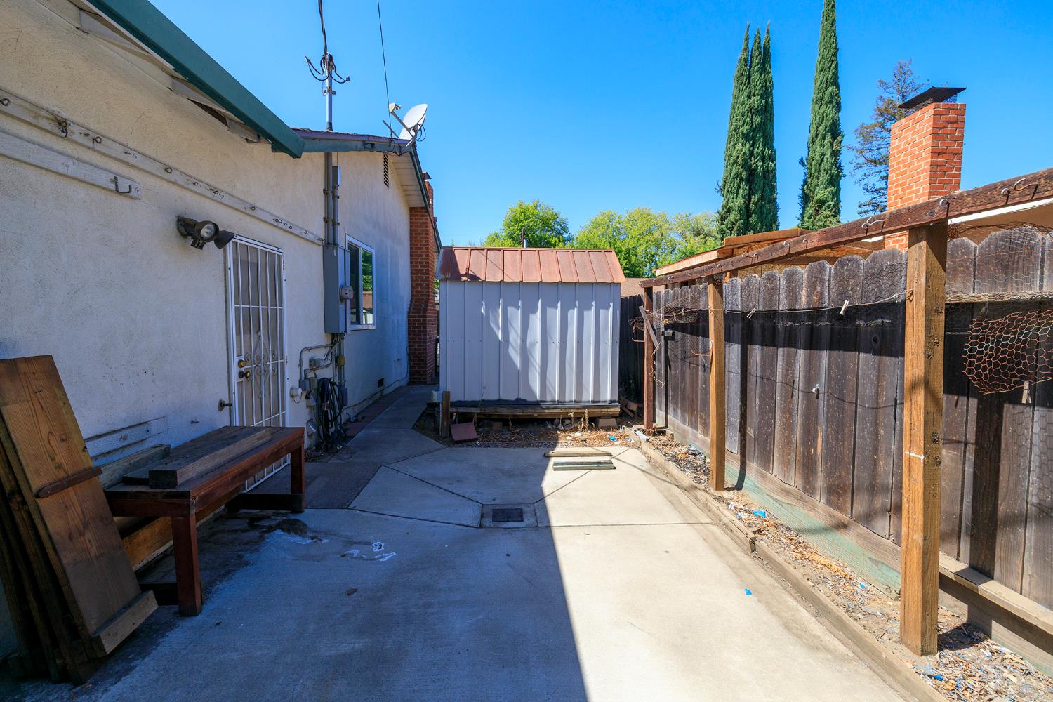 2901 Hemminger Way, Modesto, CA 95350