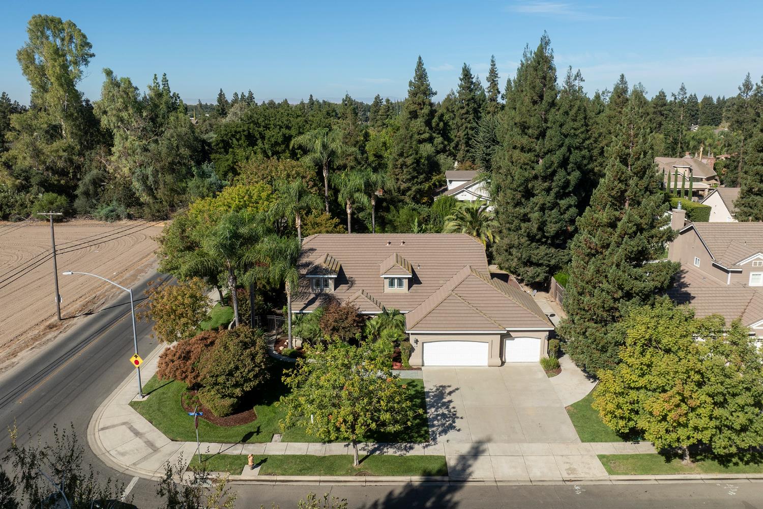 1807 Tartan Rd, Turlock, CA 95382