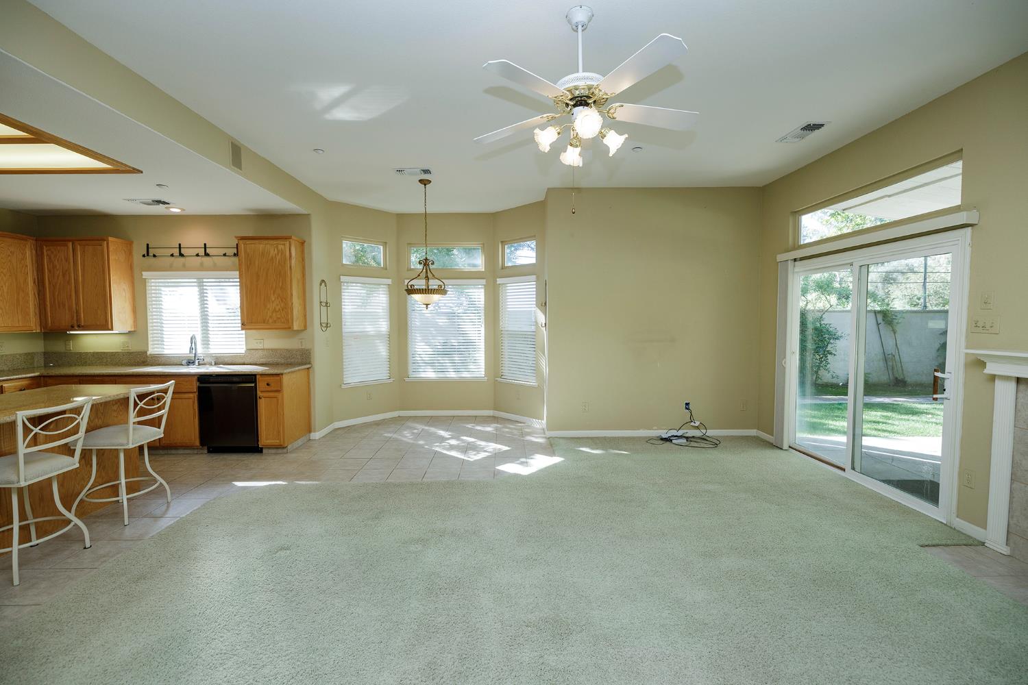 1807 Tartan Rd, Turlock, CA 95382