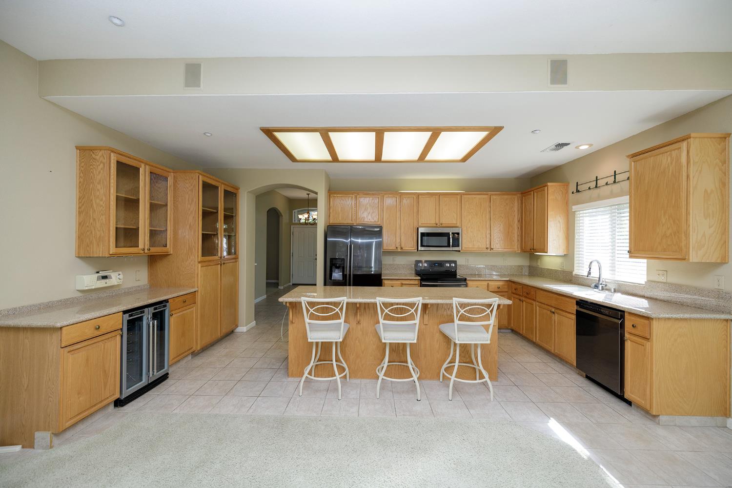 1807 Tartan Rd, Turlock, CA 95382