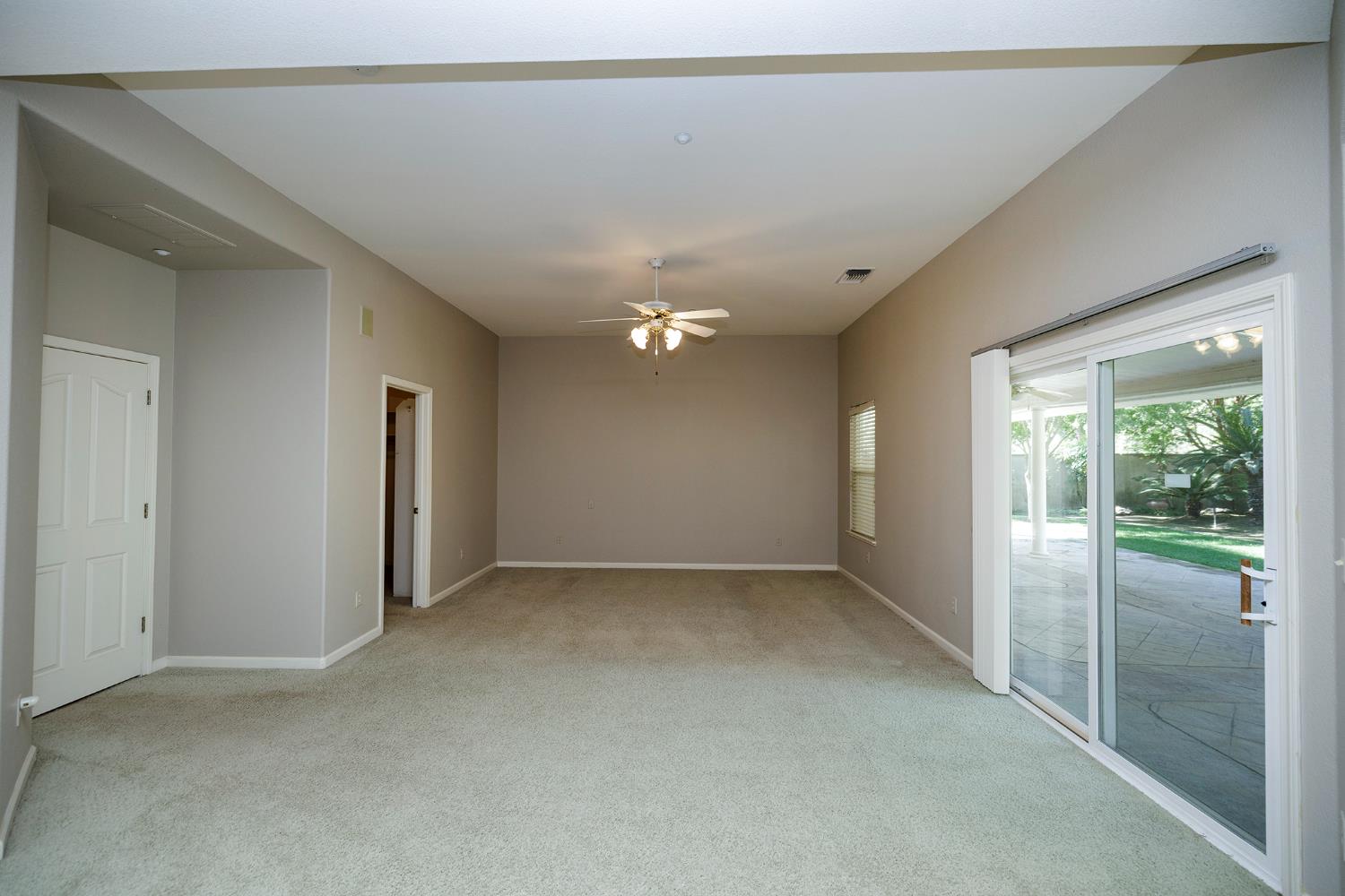 1807 Tartan Rd, Turlock, CA 95382