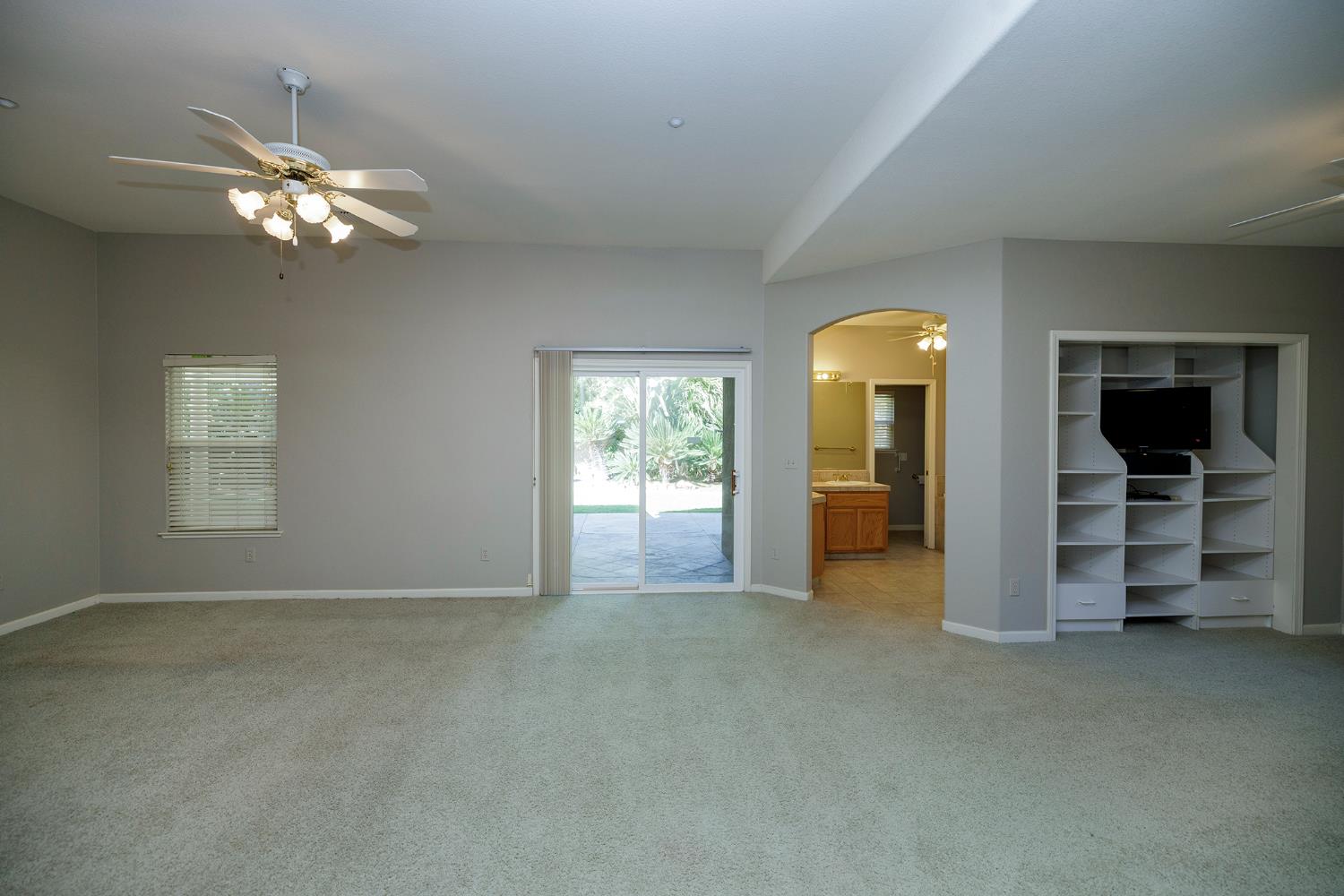 1807 Tartan Rd, Turlock, CA 95382