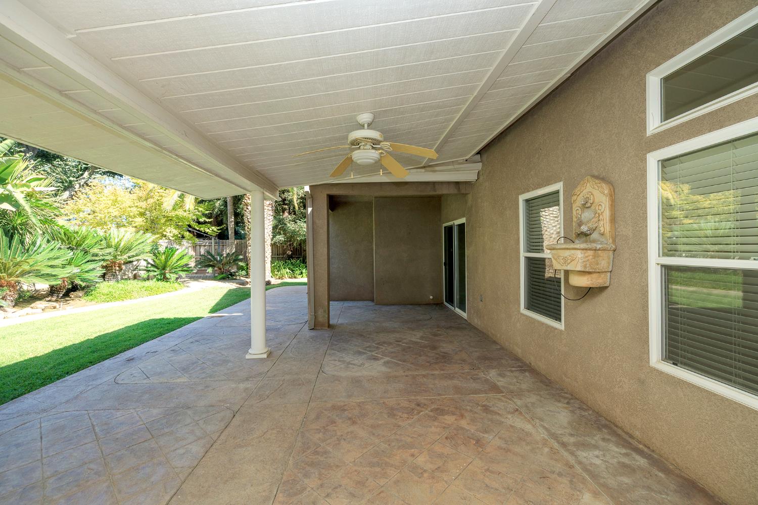 1807 Tartan Rd, Turlock, CA 95382