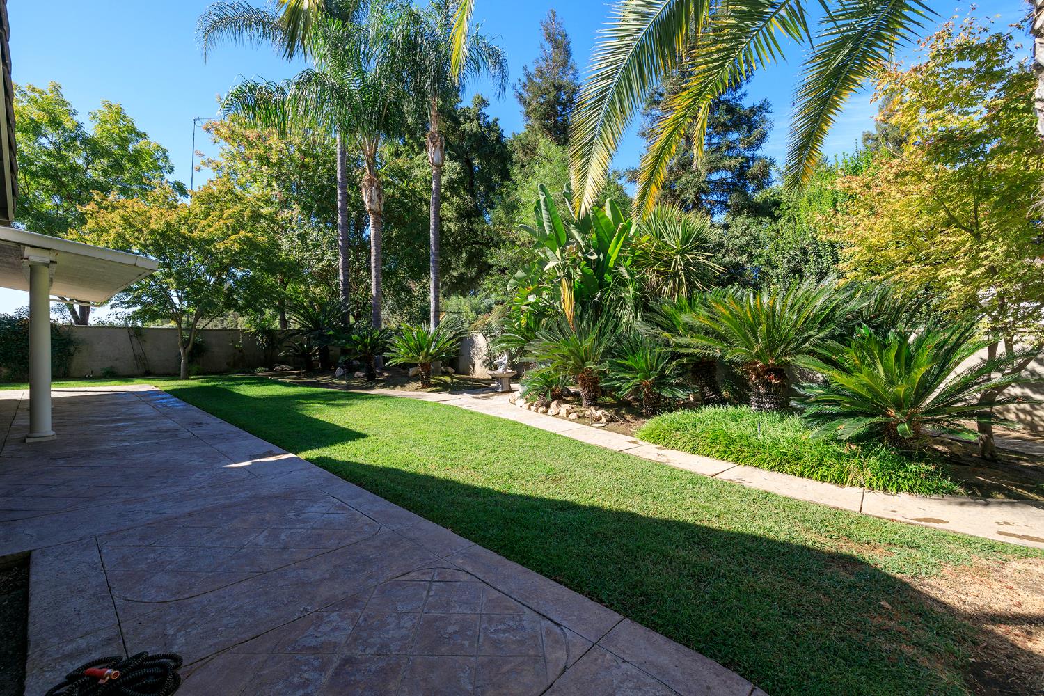 1807 Tartan Rd, Turlock, CA 95382