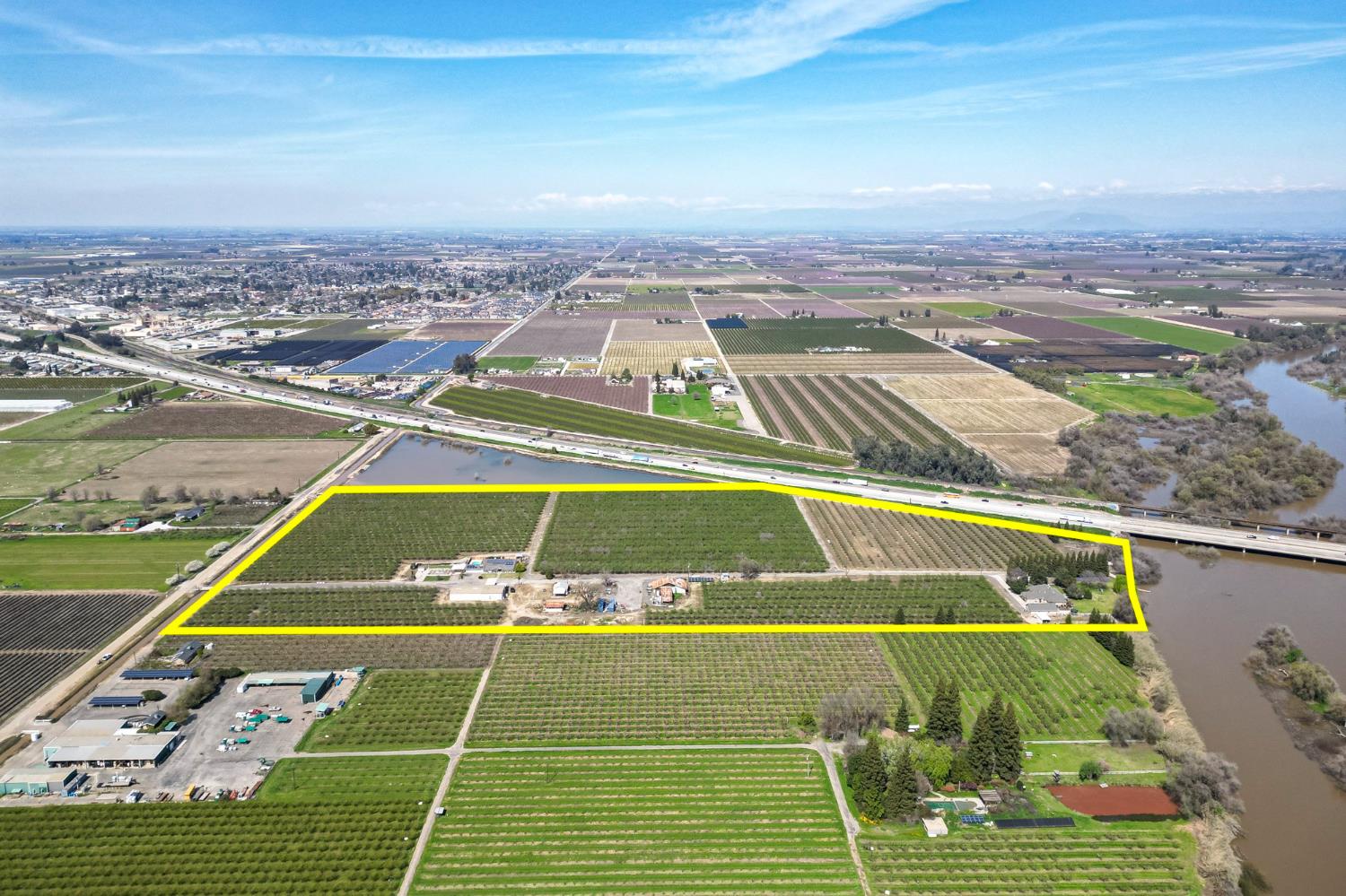 1710 Avenue 388, Kingsburg, CA 93631