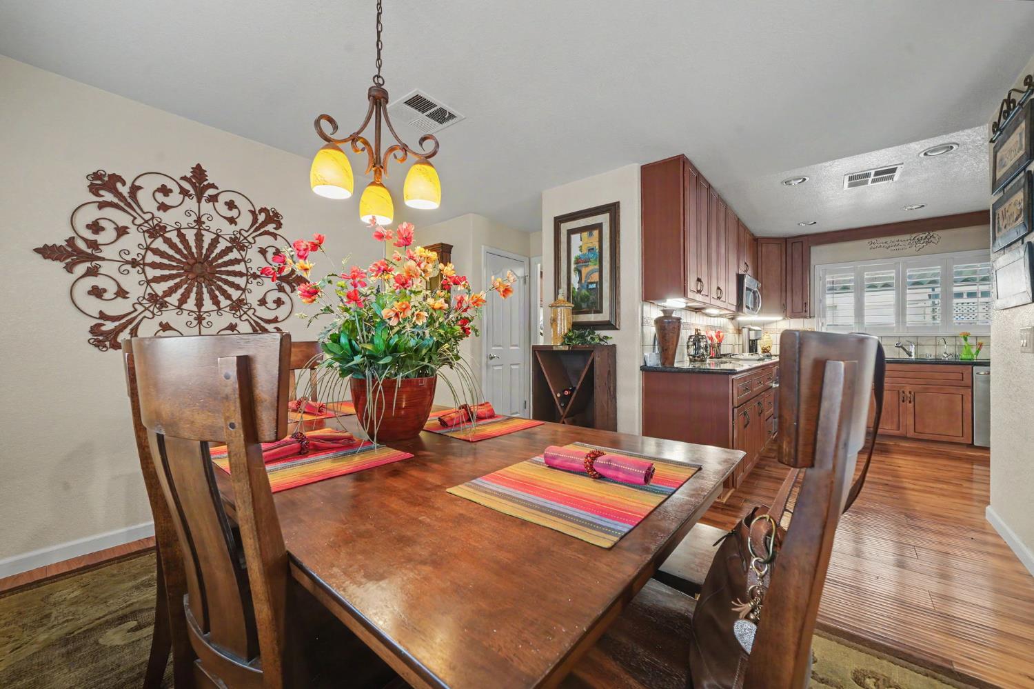 3928 Waimea Ln, Modesto, CA 95355