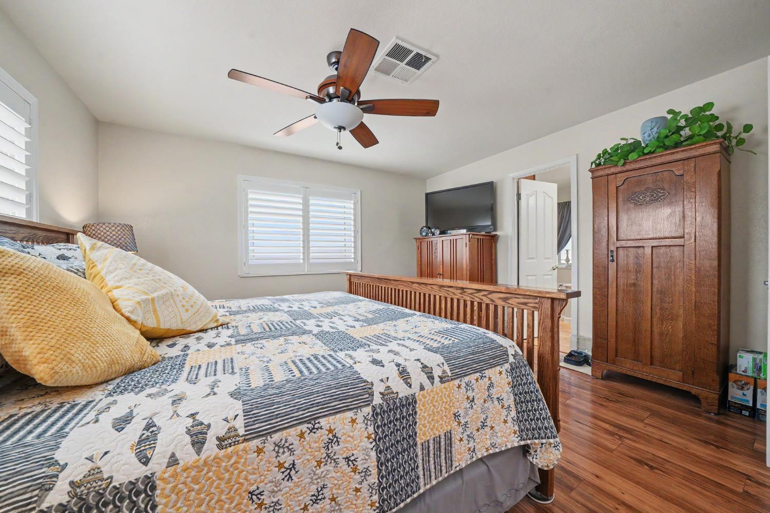 3928 Waimea Ln, Modesto, CA 95355