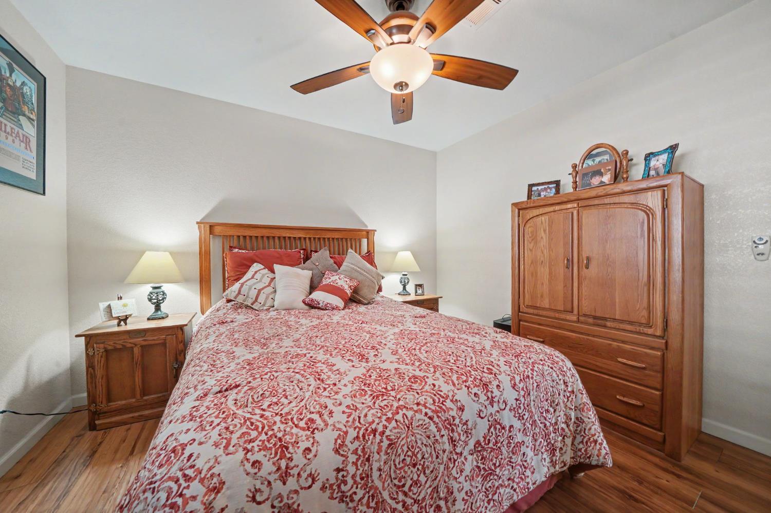 3928 Waimea Ln, Modesto, CA 95355