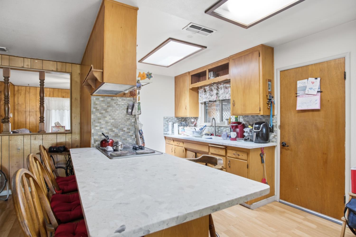 8888 Cressey Way, Cressey, CA 95388