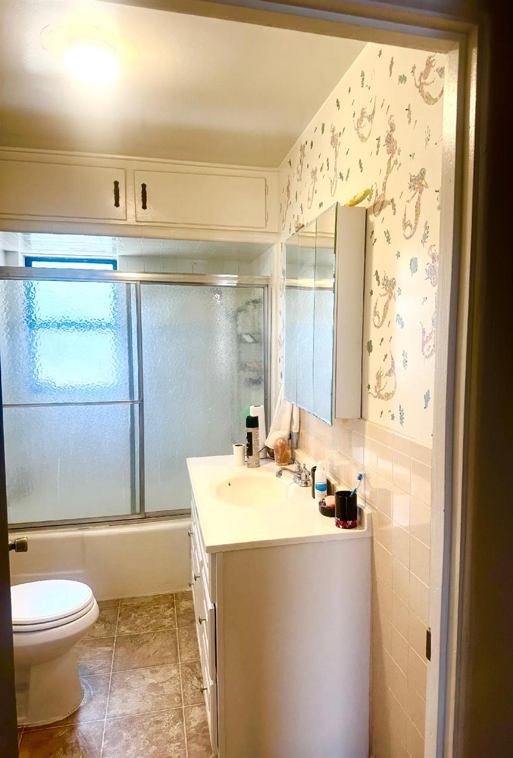 1131 Arizona Ave, Los Banos, CA 93635