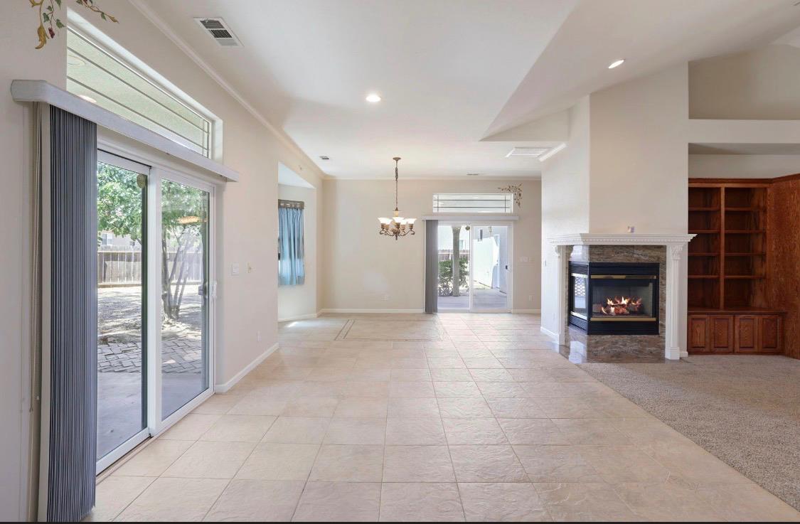 1684 Miriam Way, Ripon, CA 95366