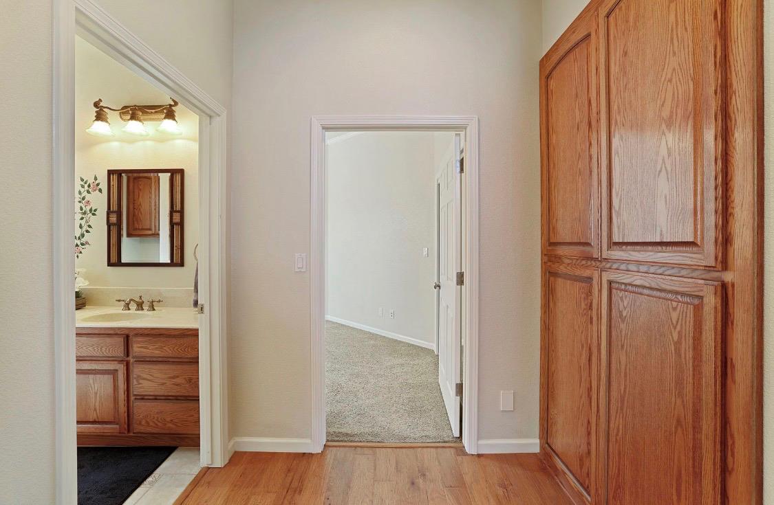 1684 Miriam Way, Ripon, CA 95366