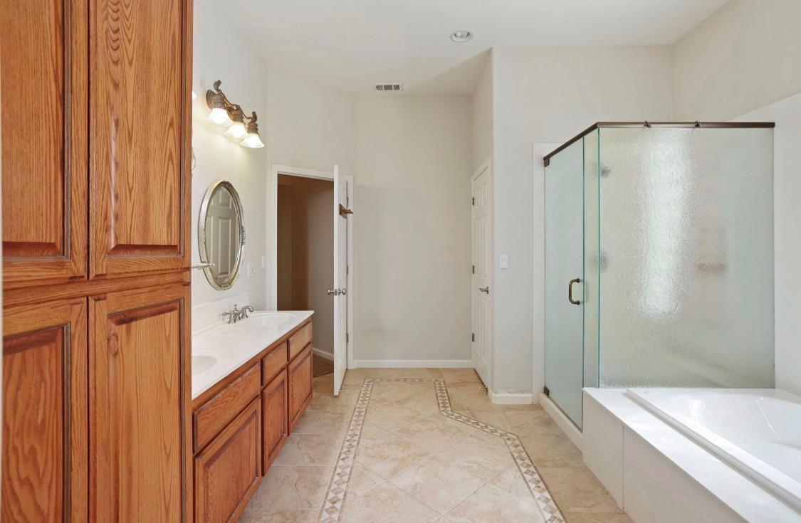1684 Miriam Way, Ripon, CA 95366