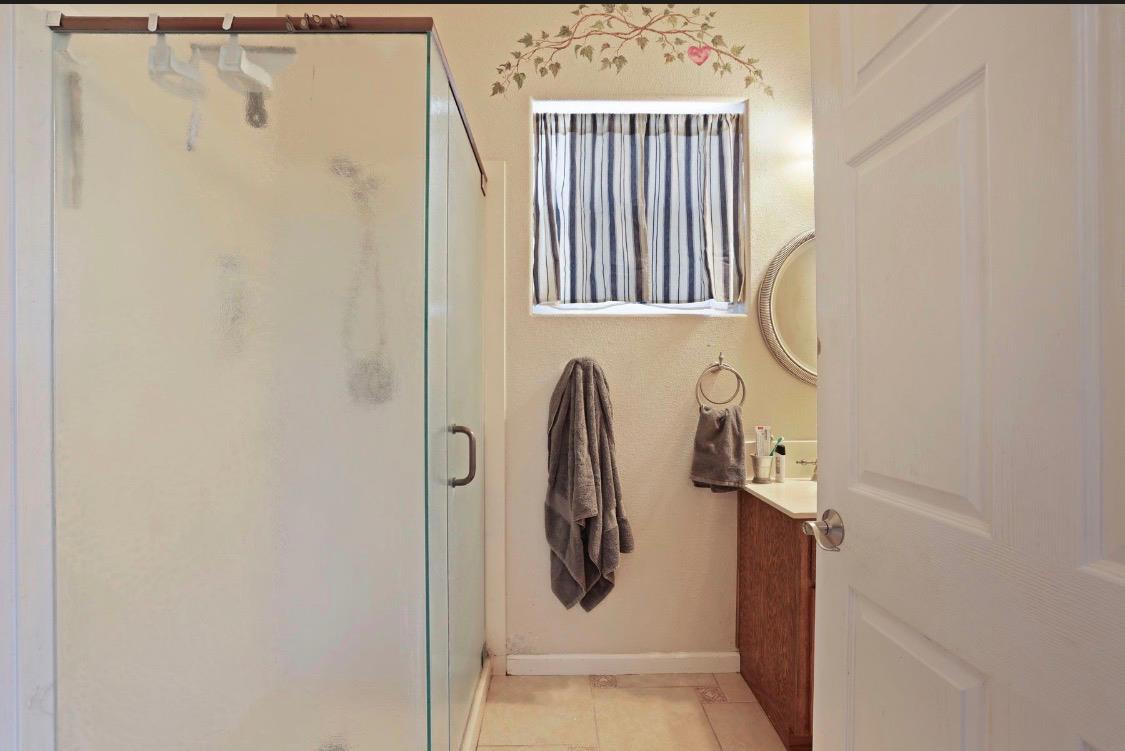 1684 Miriam Way, Ripon, CA 95366