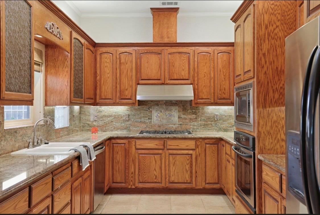 1684 Miriam Way, Ripon, CA 95366