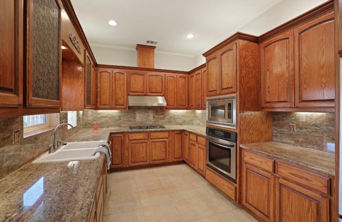 1684 Miriam Way, Ripon, CA 95366