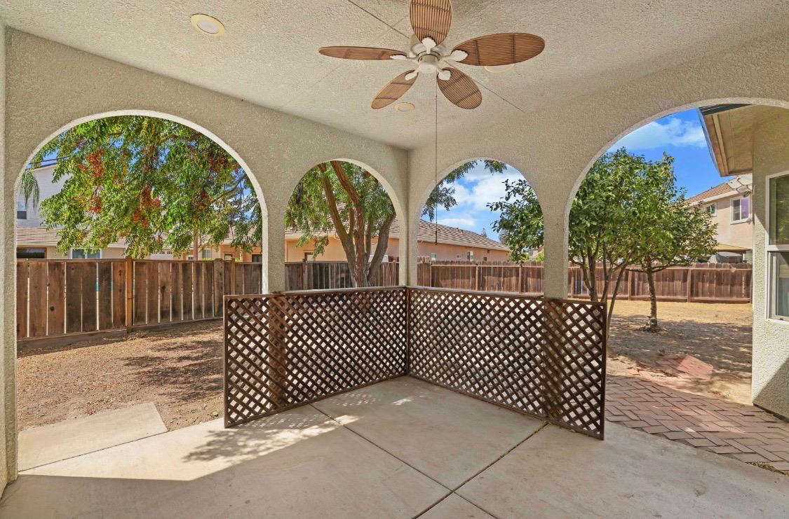1684 Miriam Way, Ripon, CA 95366