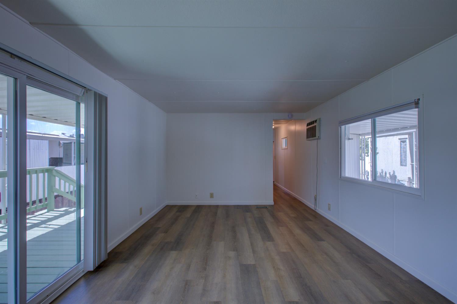 2107 Patterson Rd #19, Riverbank, CA 95367
