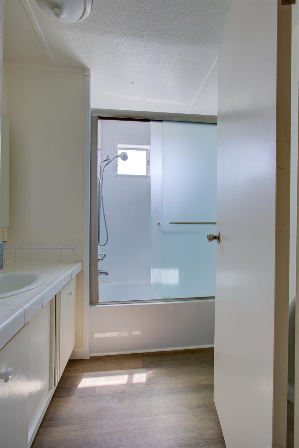 2107 Patterson Rd #19, Riverbank, CA 95367