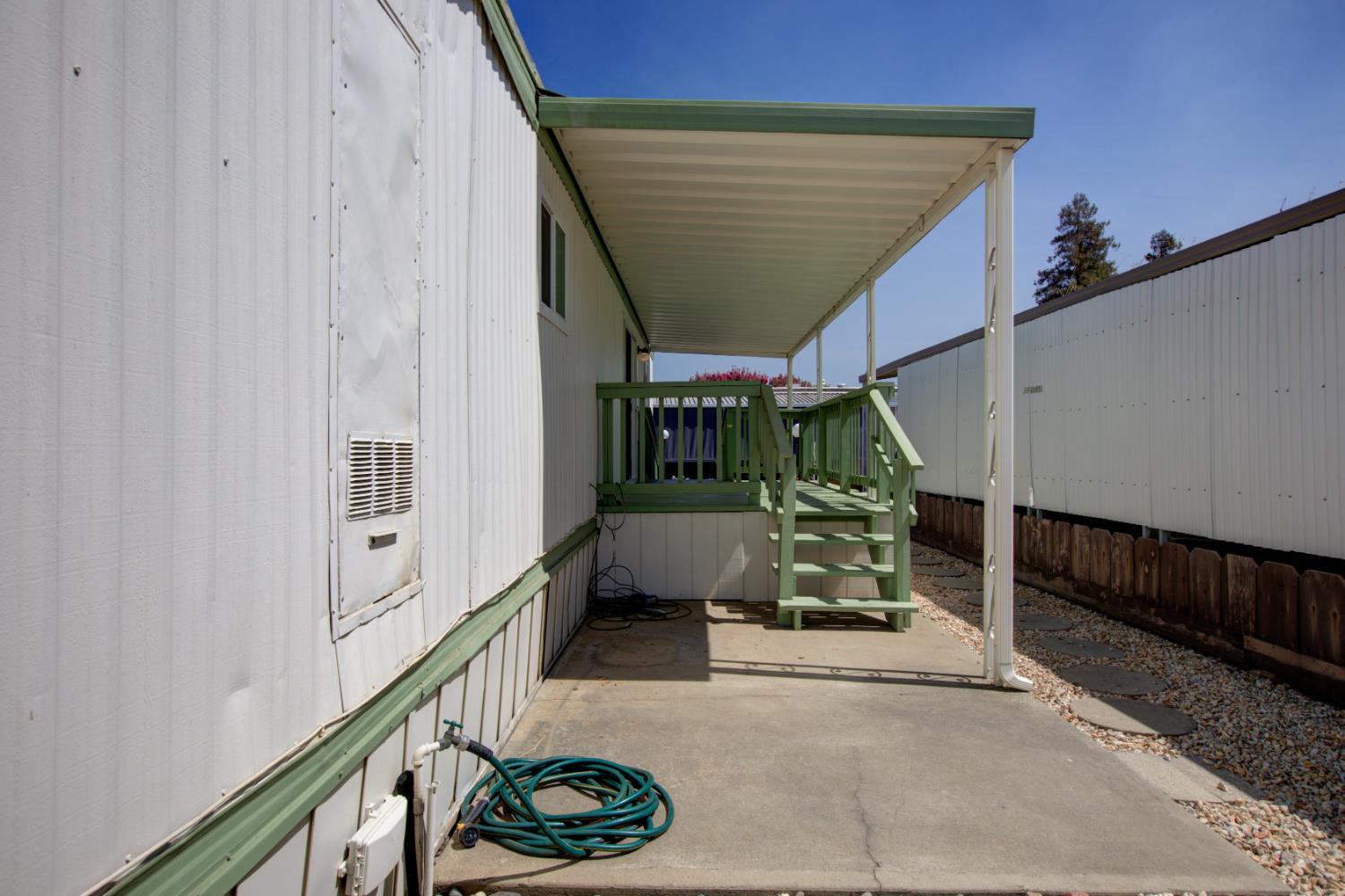 2107 Patterson Rd #19, Riverbank, CA 95367