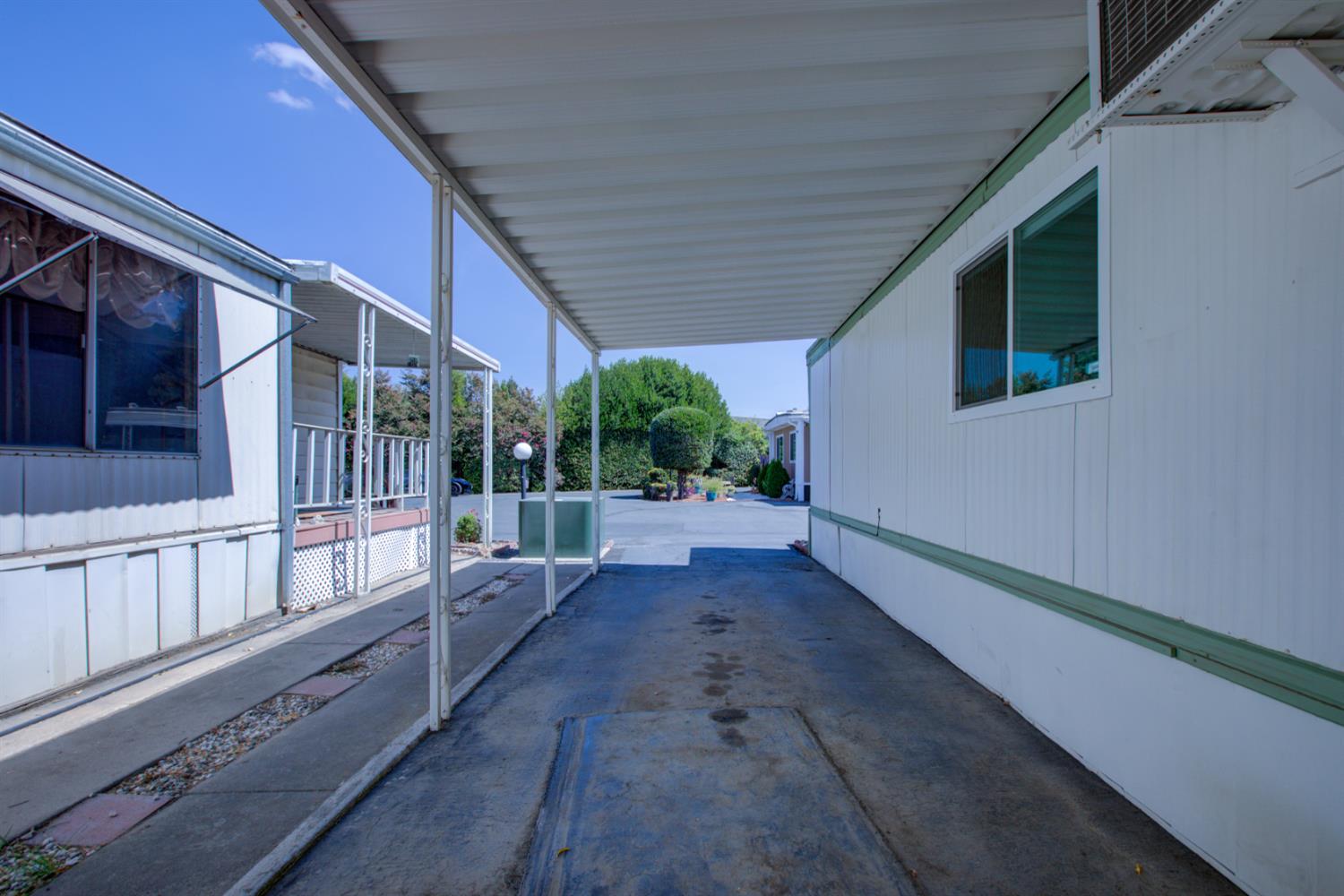 2107 Patterson Rd #19, Riverbank, CA 95367