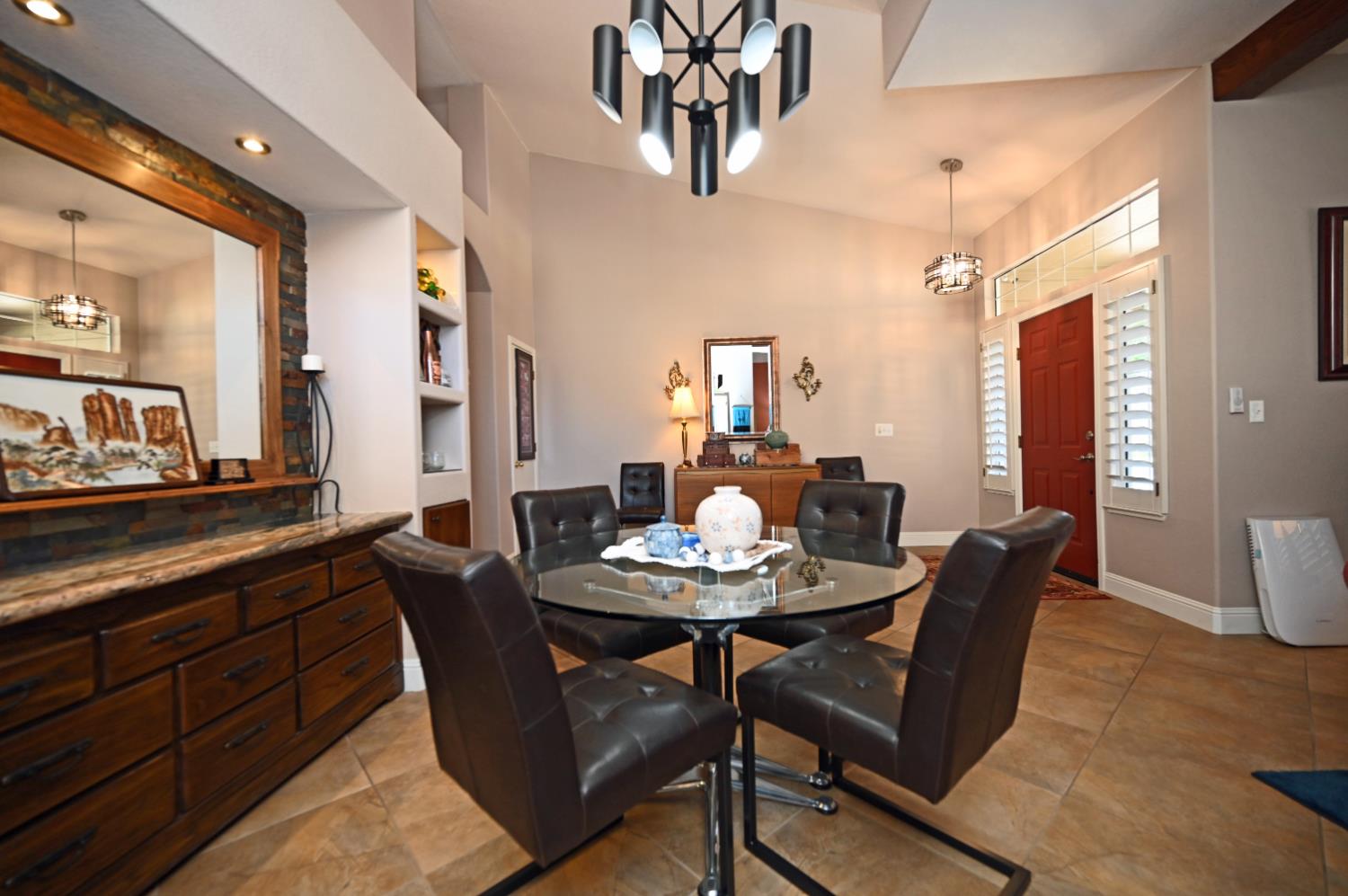 2680 Hogan Dr, Turlock, CA 95382