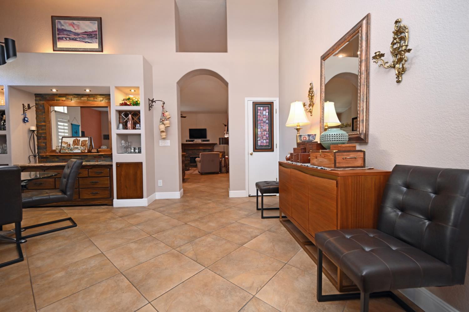 2680 Hogan Dr, Turlock, CA 95382