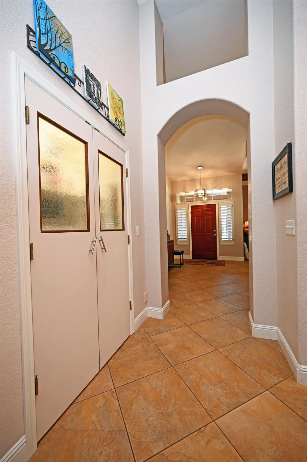 2680 Hogan Dr, Turlock, CA 95382