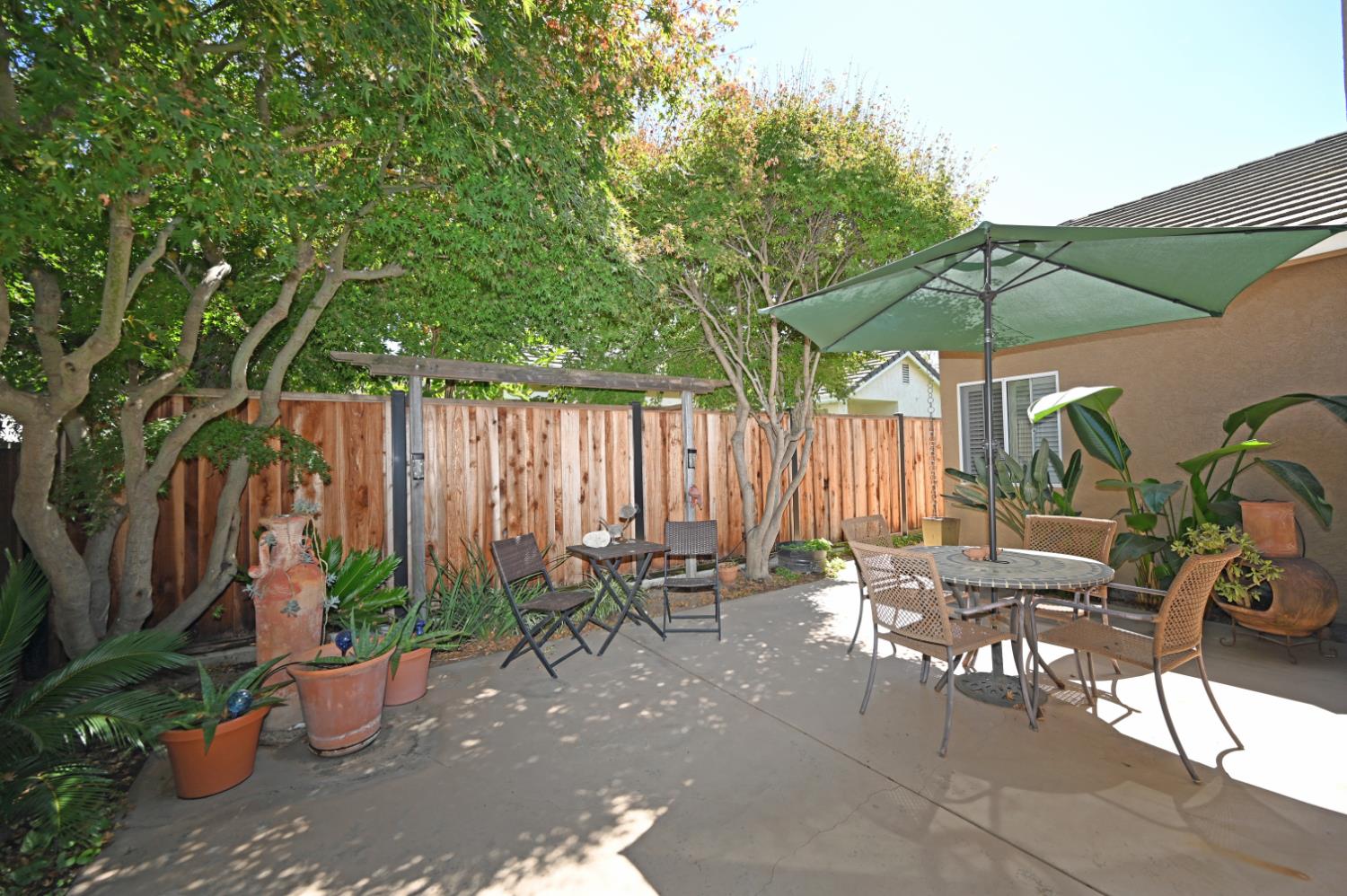 2680 Hogan Dr, Turlock, CA 95382