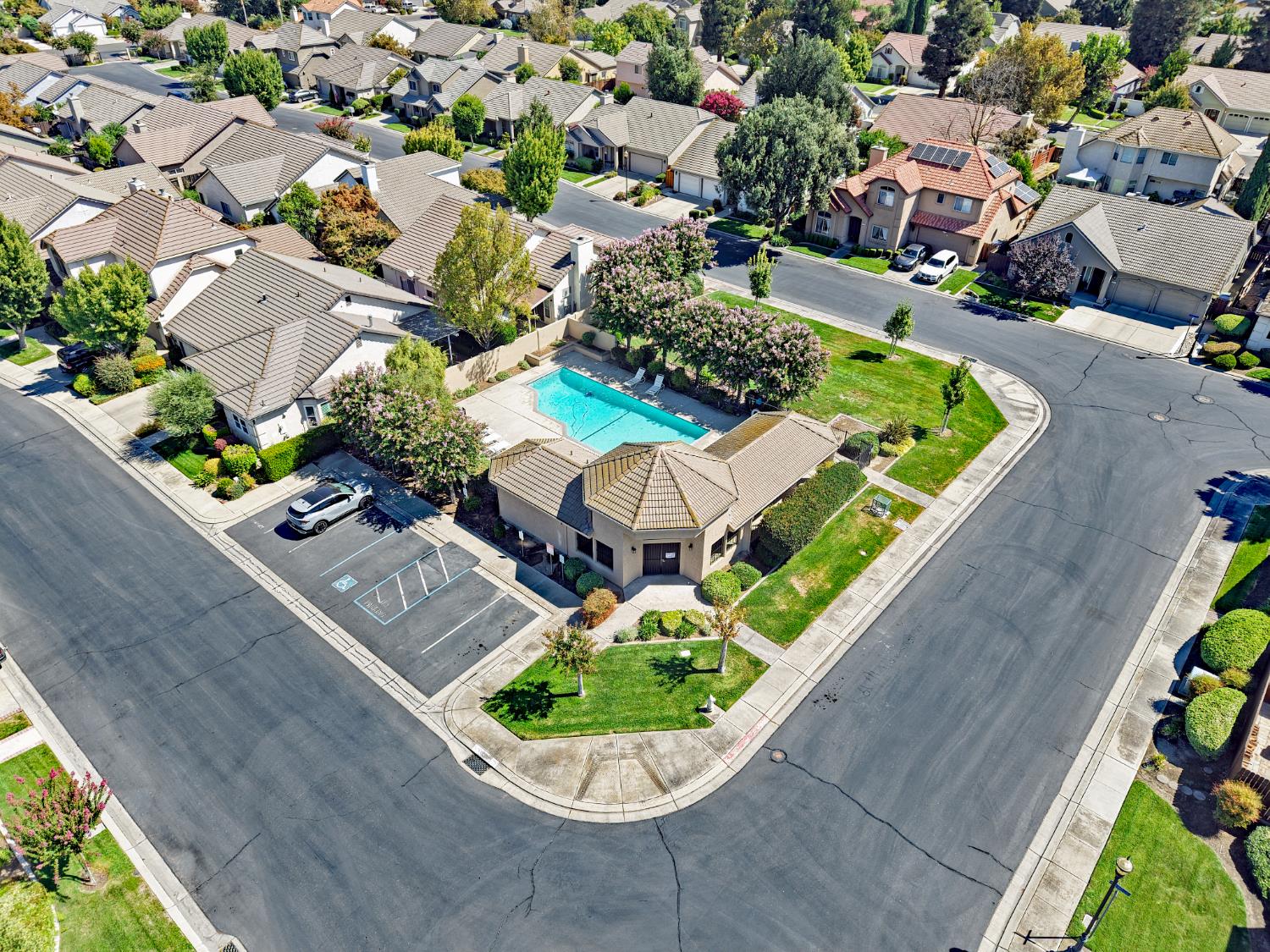 2680 Hogan Dr, Turlock, CA 95382