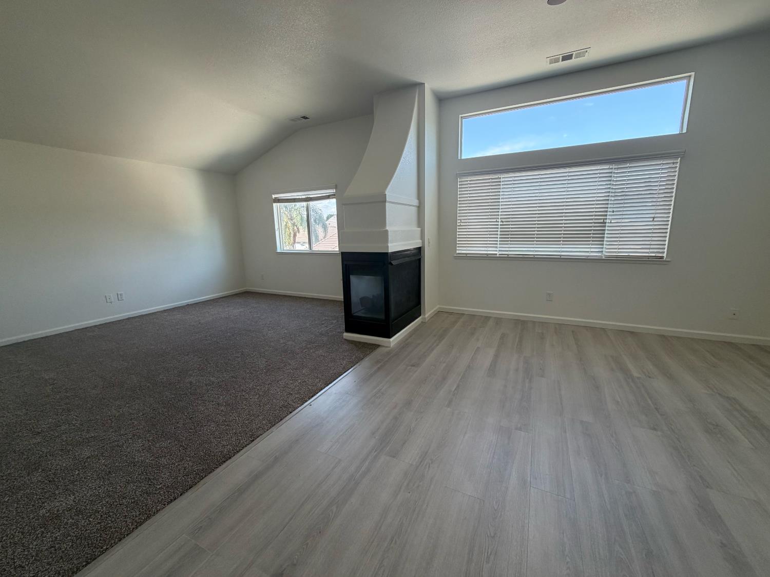 3209 Flushing Meadows Dr, Modesto, CA 95355