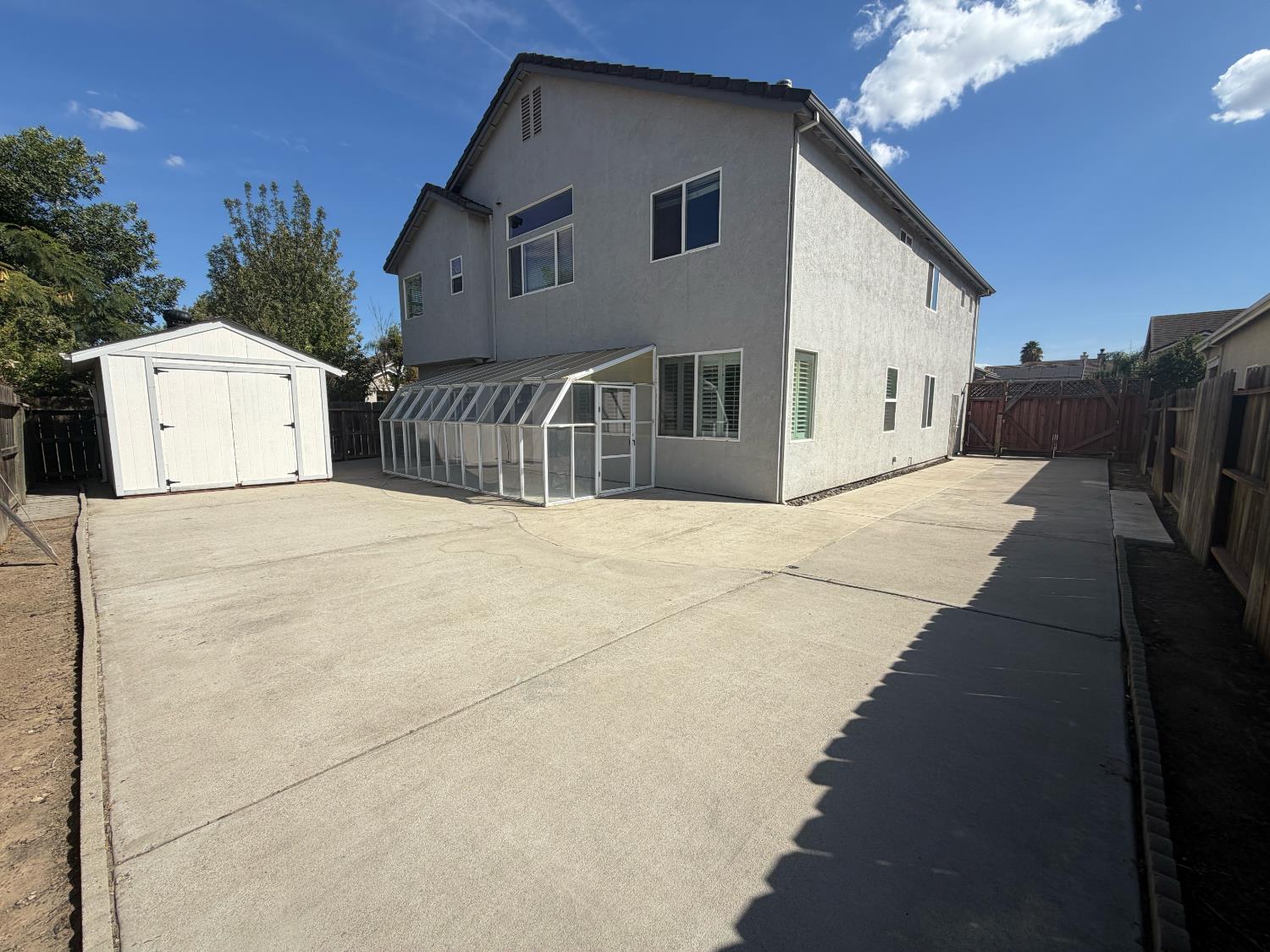 3209 Flushing Meadows Dr, Modesto, CA 95355