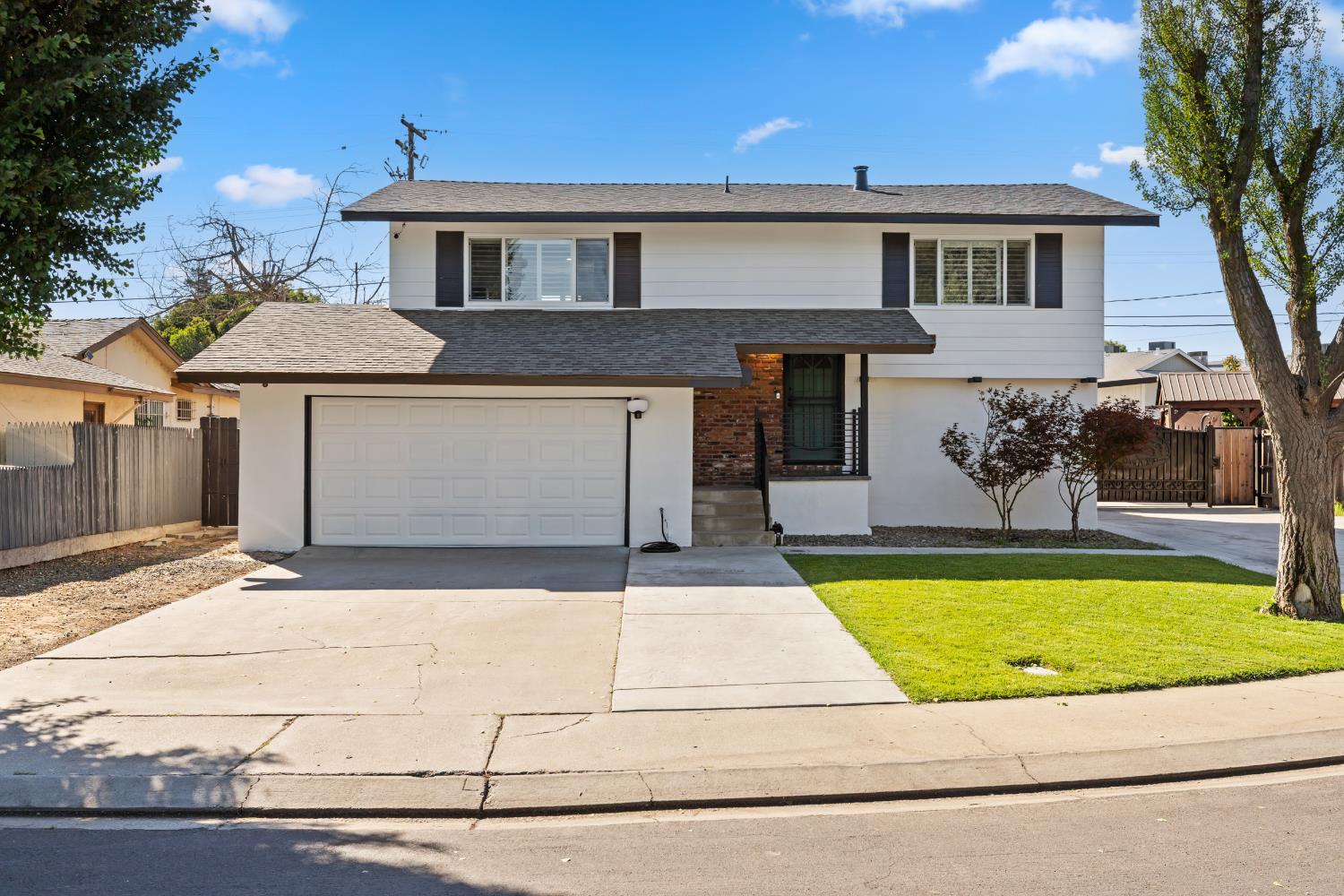 632 Lenore Dr, Modesto, CA 95351