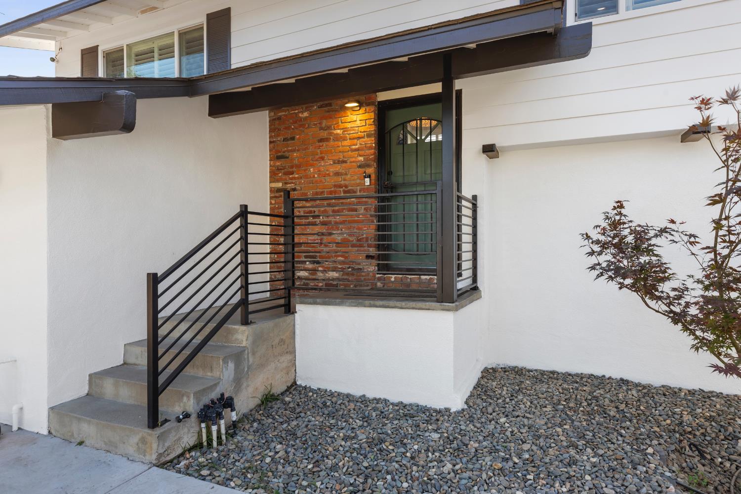 632 Lenore Dr, Modesto, CA 95351
