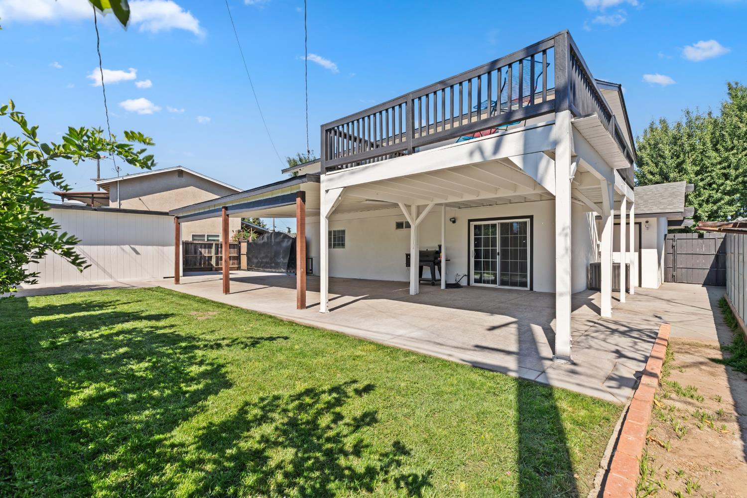 632 Lenore Dr, Modesto, CA 95351