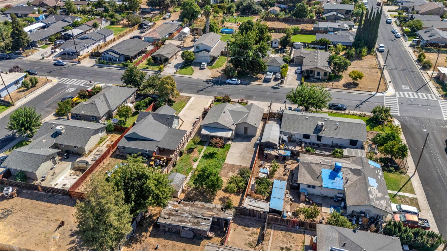 6311 8th St, Riverbank, CA 95367