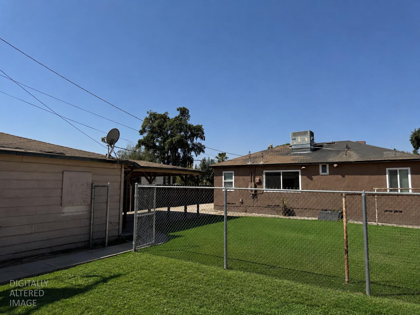 1115 Dellavalle Ave, Madera, CA 93638