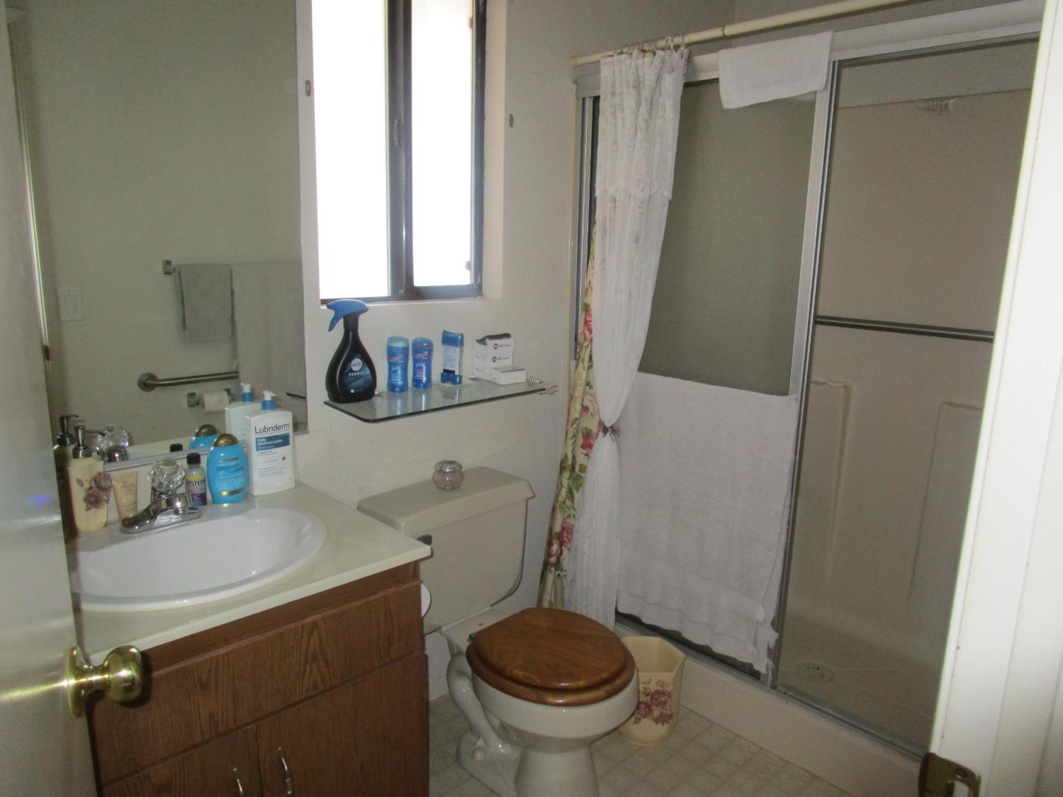 1500 Held Dr #98, Modesto, CA 95355