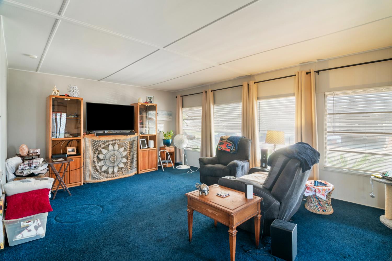 2125 Viking Ln, Modesto, CA 95350