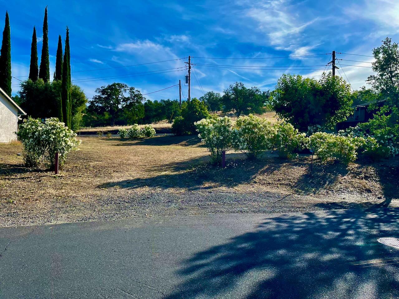 255 Poker Flat Rd, Copperopolis, CA 95228
