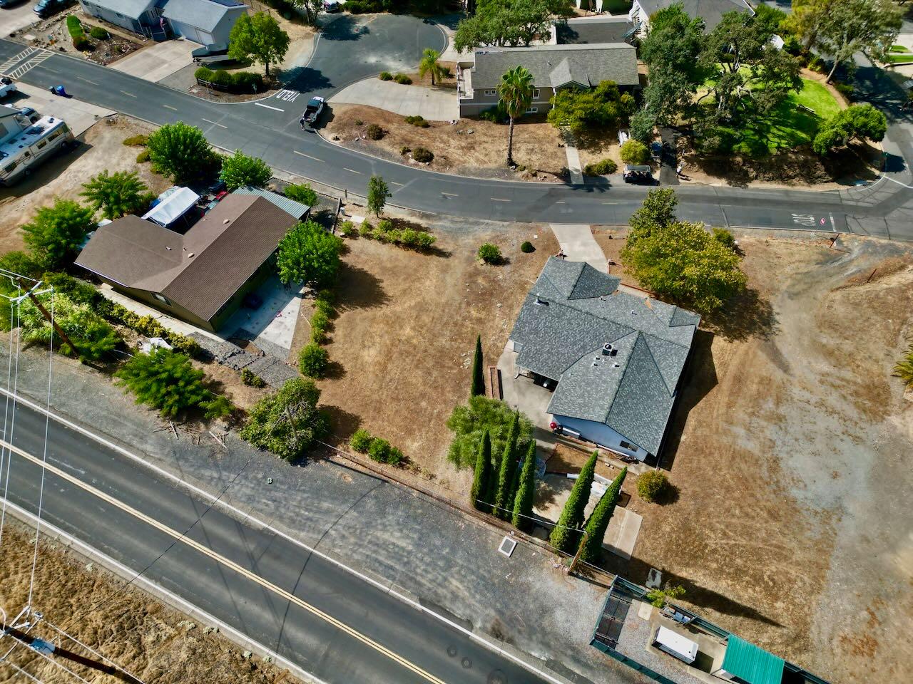 255 Poker Flat Rd, Copperopolis, CA 95228