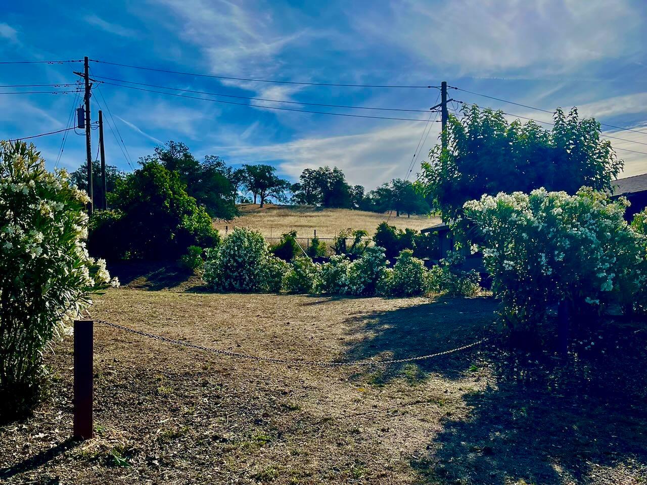 255 Poker Flat Rd, Copperopolis, CA 95228