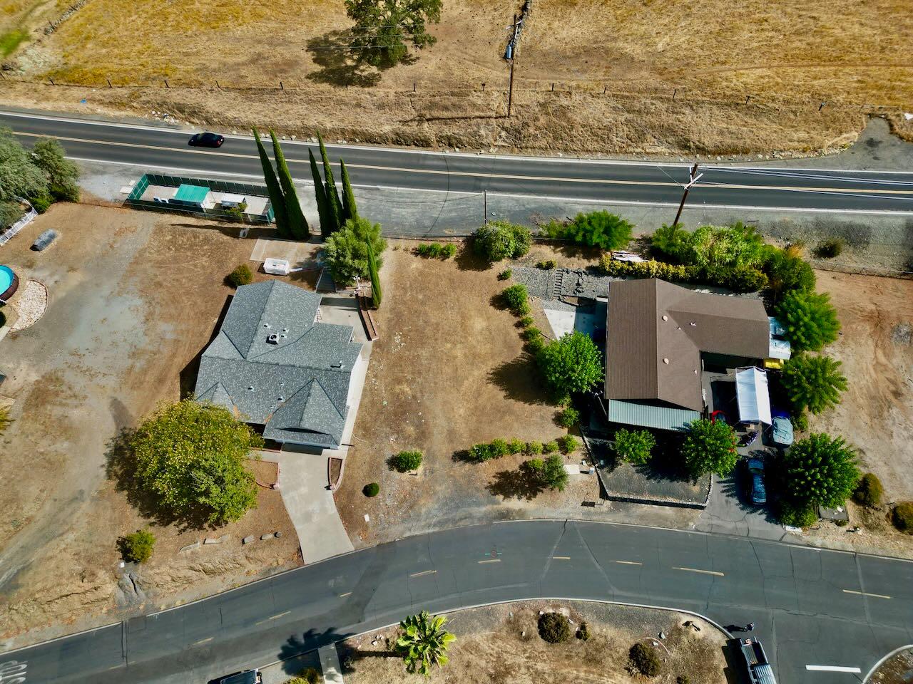 255 Poker Flat Rd, Copperopolis, CA 95228
