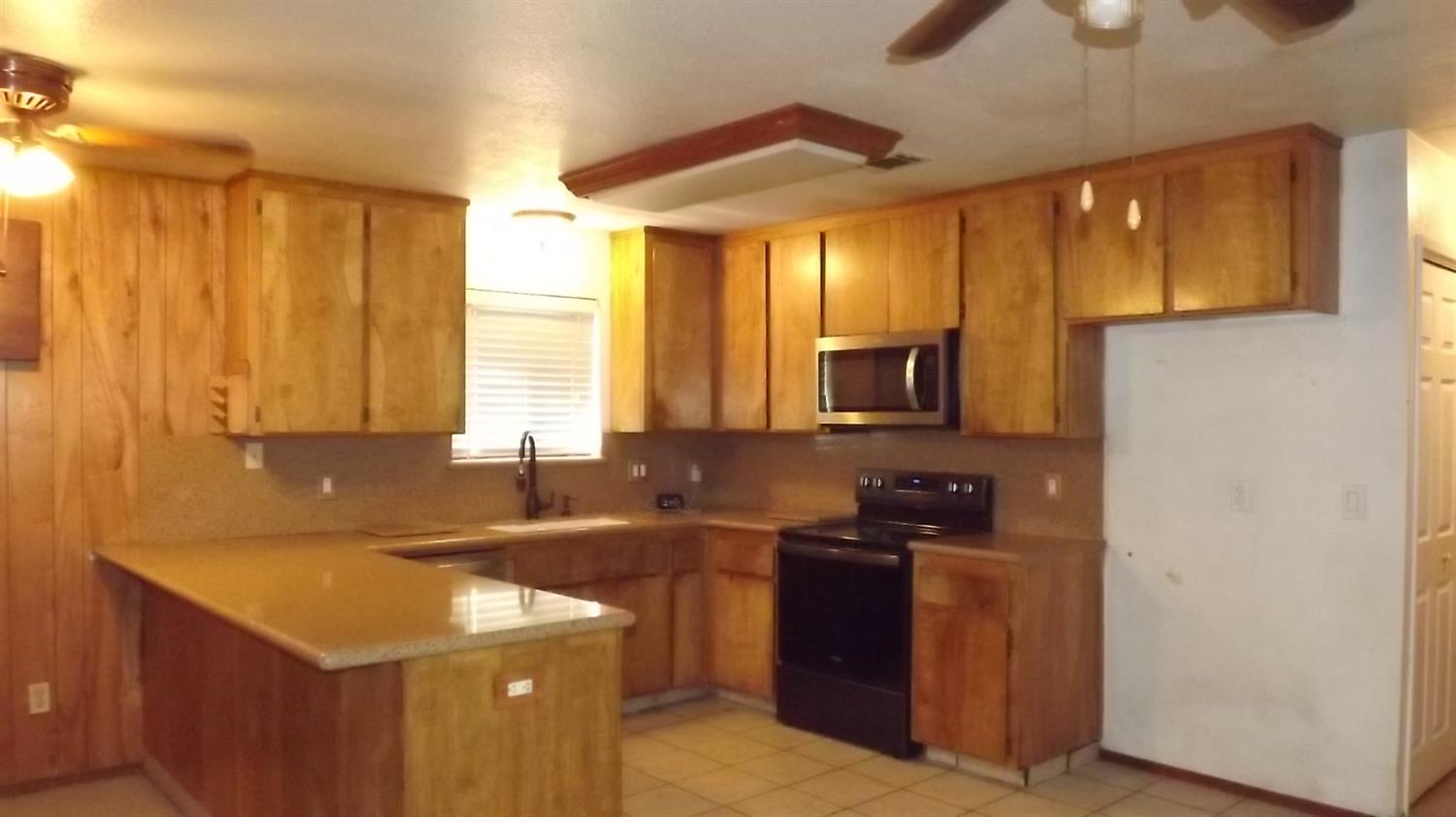 3617 Nevada Ave, Riverbank, CA 95367